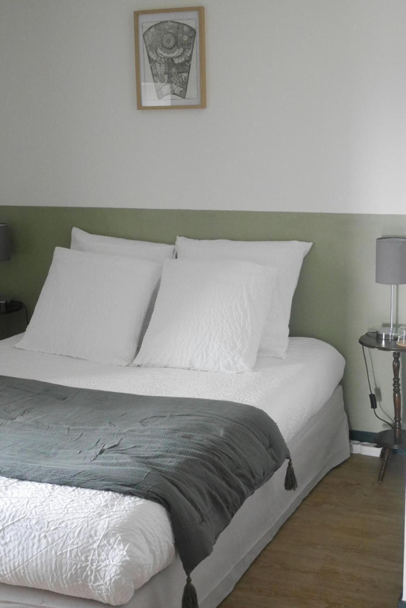 L'Auberge Du Campos Saint-Pierre-Duchamp Buitenkant foto